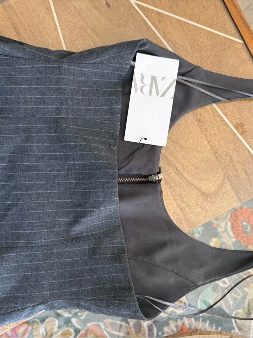 Zara Gray Pinstripe Tailored Vest - Picture 3 of 5